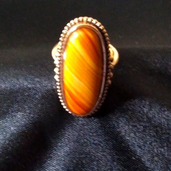 Ring - Picture 1 of 3